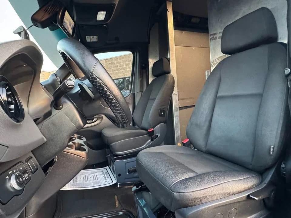 2019 Mercedes-Benz VS30 Sprinter - Image 10 of 19