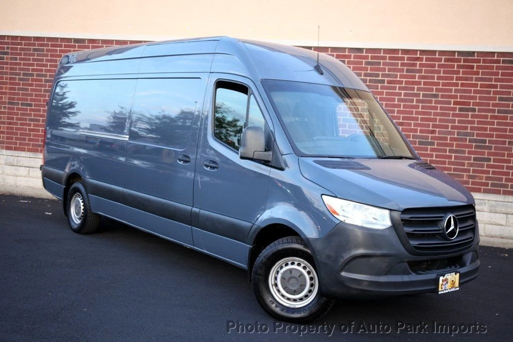 2019 Mercedes-Benz VS30 Sprinter - Image 9 of 12