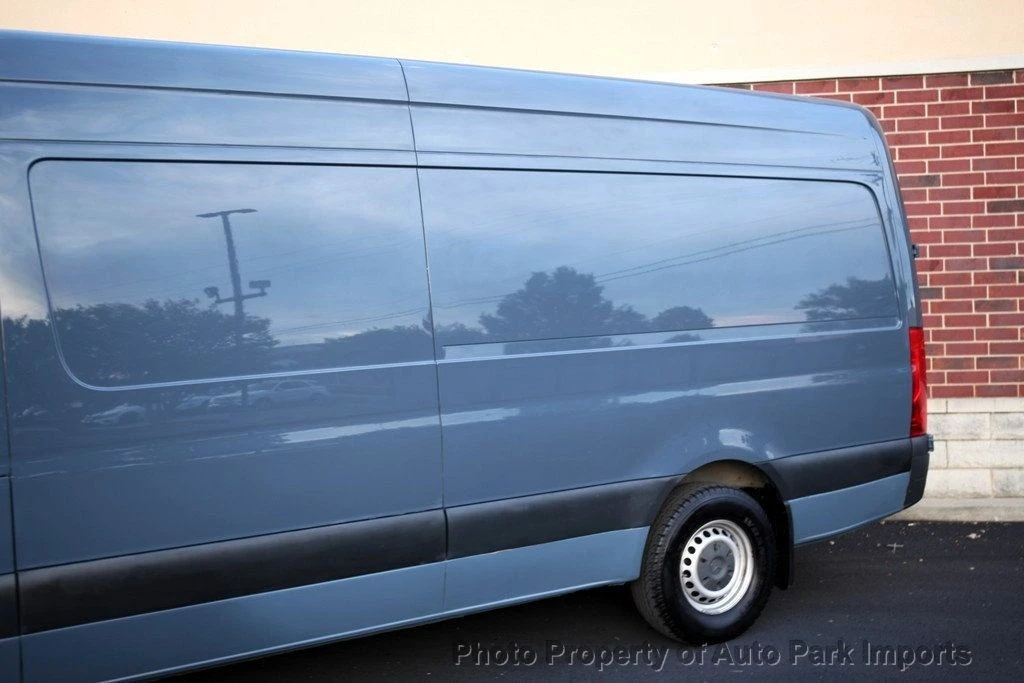 2019 Mercedes-Benz VS30 Sprinter - Image 5 of 12