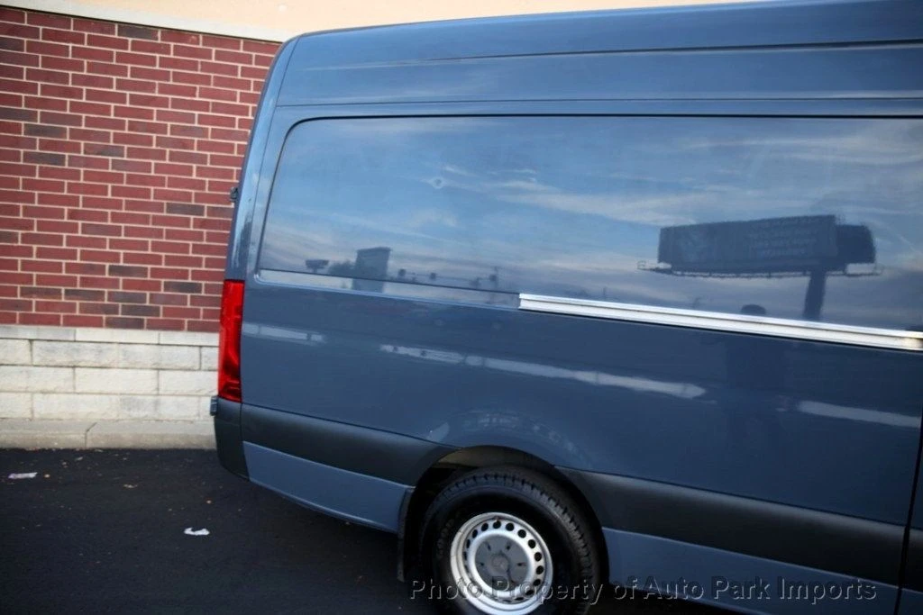 2019 Mercedes-Benz VS30 Sprinter - Image 12 of 12