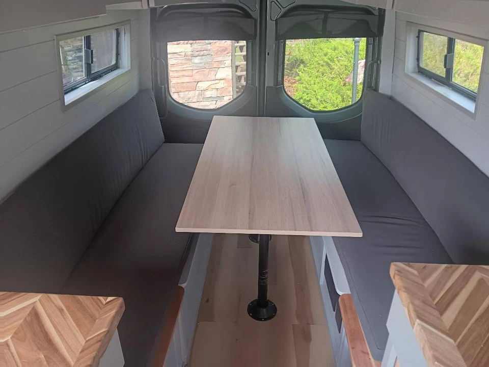 2019 Mercedes-Benz VS30 Sprinter - Image 16 of 21