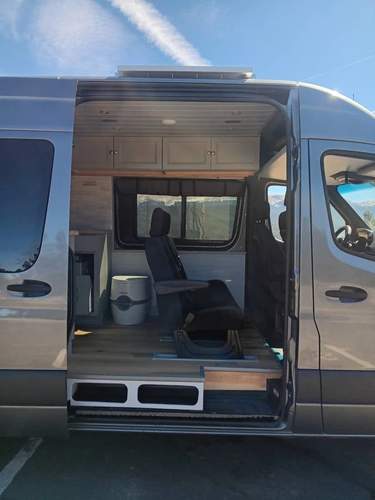 2019 Mercedes-Benz VS30 Sprinter - Image 8 of 21