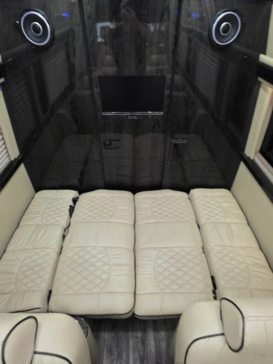 2019 Mercedes-Benz VS30 Sprinter - Image 3 of 12