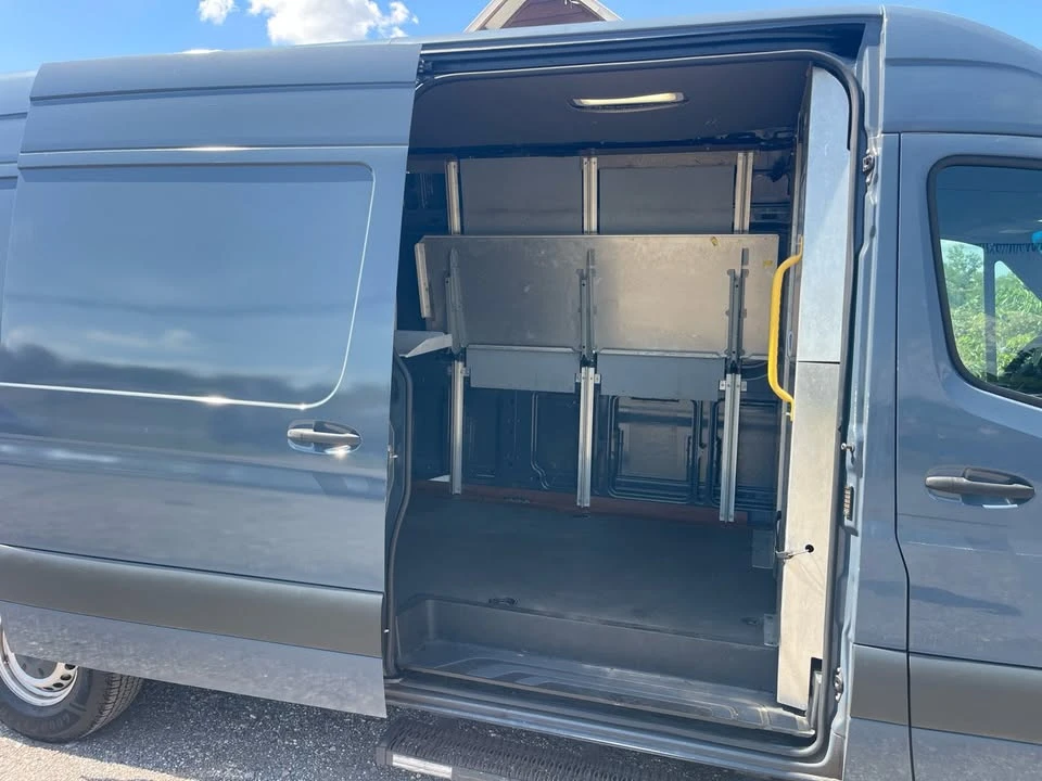 2019 Mercedes-Benz VS30 Sprinter - Image 7 of 17