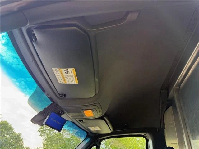 2019 Mercedes-Benz VS30 Sprinter - Image 16 of 21
