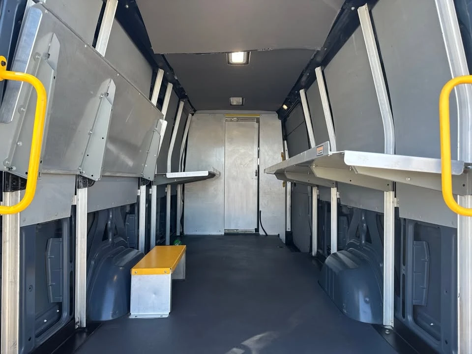 2019 Mercedes-Benz VS30 Sprinter - Image 9 of 19