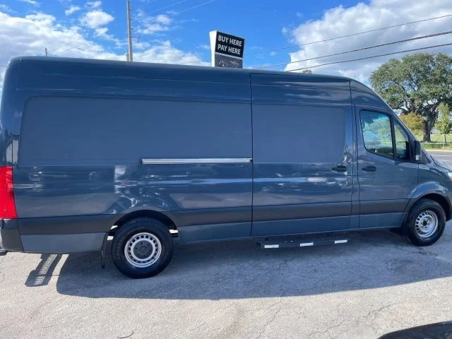 2019 Mercedes-Benz VS30 Sprinter - Image 5 of 15