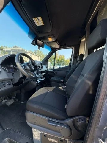 2019 Mercedes-Benz VS30 Sprinter - Image 6 of 8