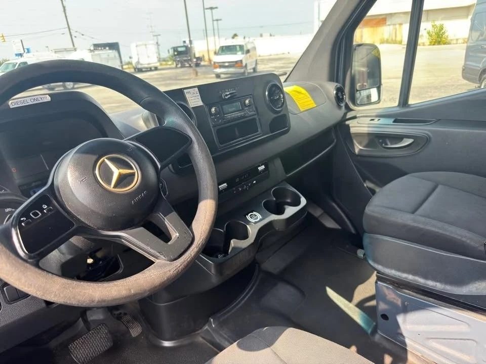 2019 Mercedes-Benz VS30 Sprinter - Image 3 of 13