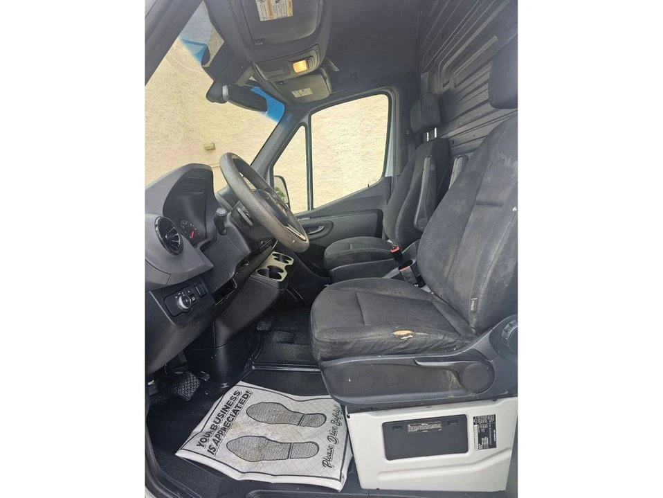 2019 Mercedes-Benz VS30 Sprinter - Image 11 of 15