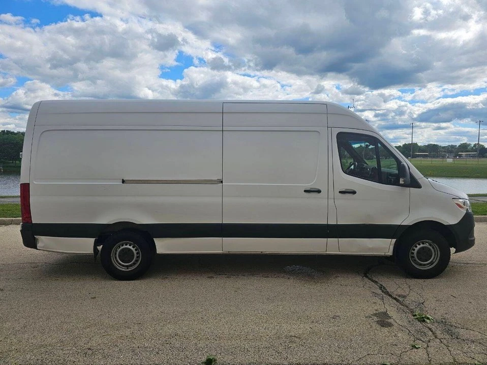 2019 Mercedes-Benz VS30 Sprinter - Image 5 of 15