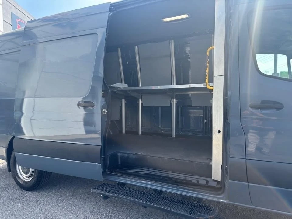 2019 Mercedes-Benz VS30 Sprinter - Image 10 of 13