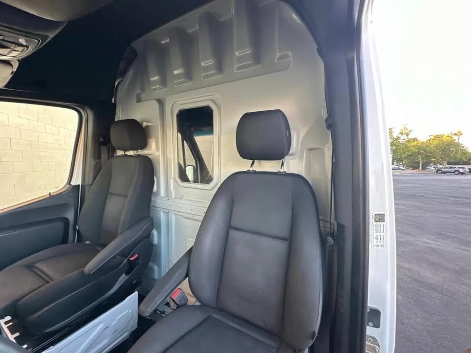 2019 Mercedes-Benz VS30 Sprinter - Image 16 of 20