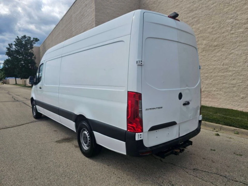 2019 Mercedes-Benz VS30 Sprinter - Image 8 of 15