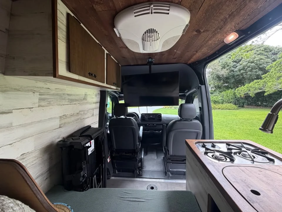 2019 Mercedes-Benz VS30 Sprinter - Image 9 of 13