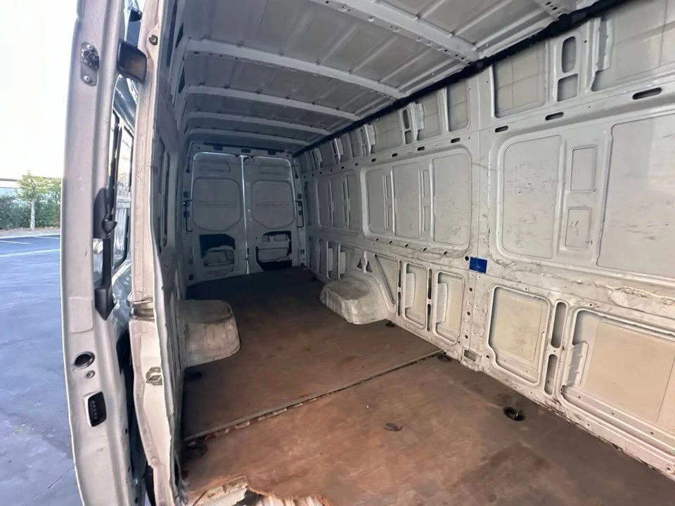 2019 Mercedes-Benz VS30 Sprinter - Image 19 of 20
