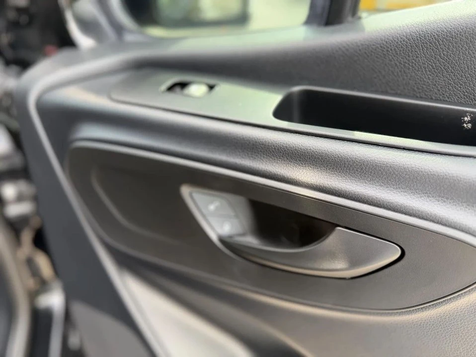 2019 Mercedes-Benz VS30 Sprinter - Image 13 of 20