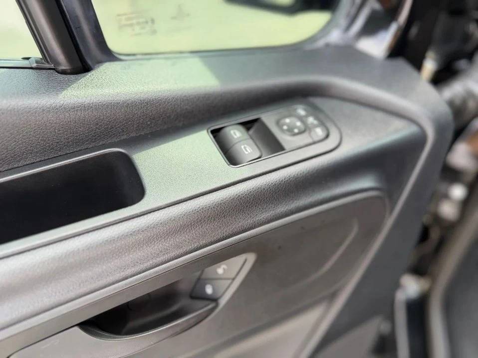 2019 Mercedes-Benz VS30 Sprinter - Image 10 of 20