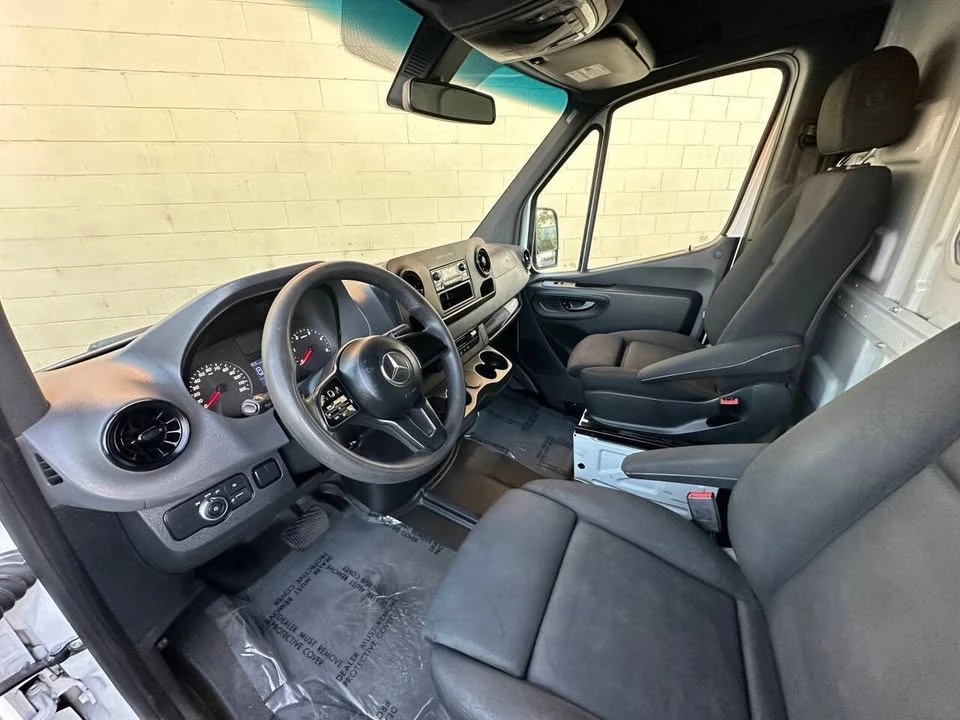 2019 Mercedes-Benz VS30 Sprinter - Image 9 of 20