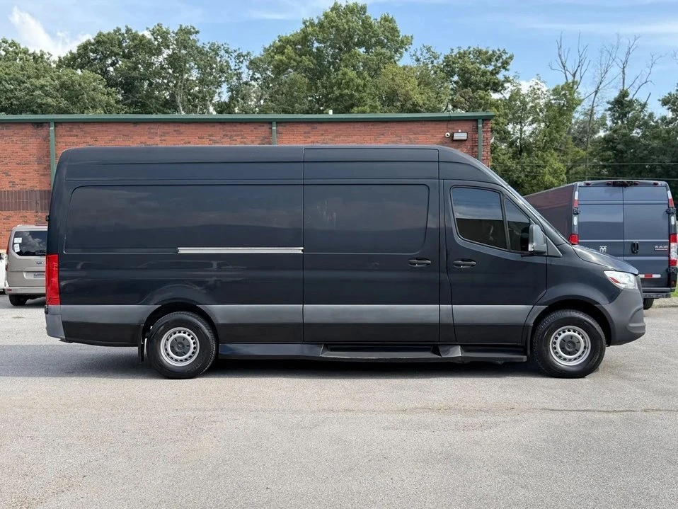 2019 Mercedes-Benz VS30 Sprinter - Image 4 of 20