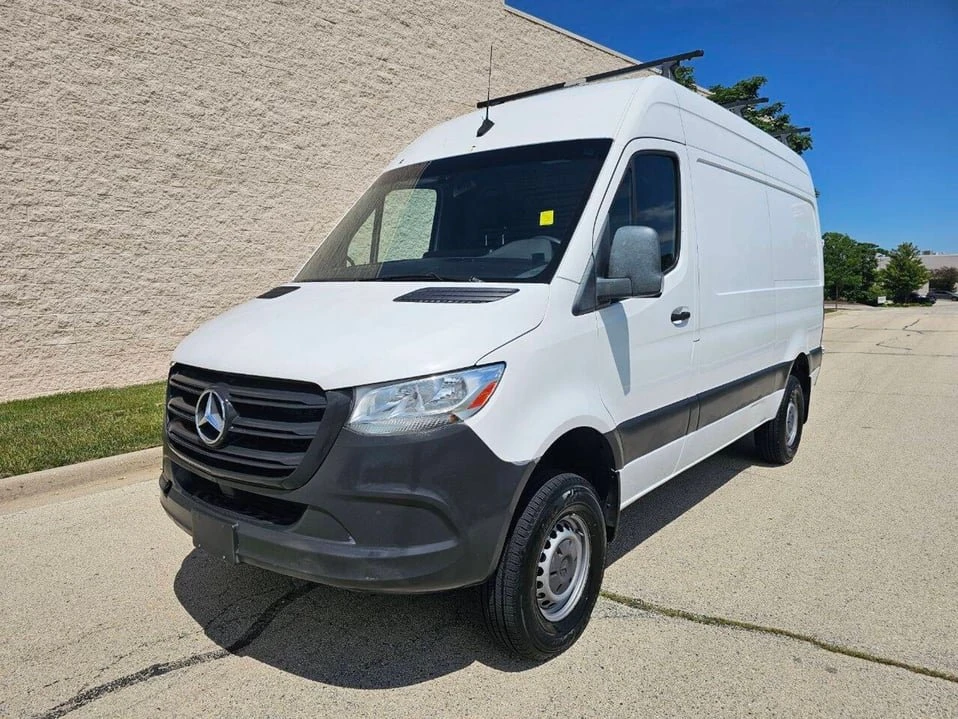 2019 Mercedes-Benz VS30 Sprinter - Image 2 of 14