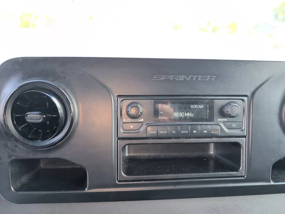 2019 Mercedes-Benz VS30 Sprinter - Image 15 of 20