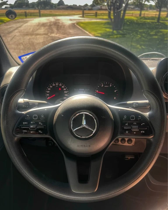 2019 Mercedes-Benz VS30 Sprinter - Image 4 of 16