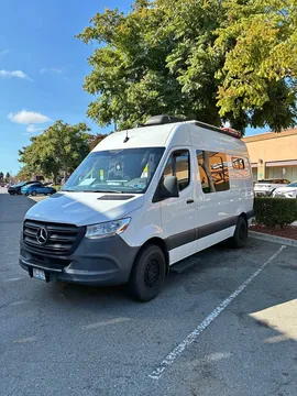 2019 Mercedes-Benz Sprinter 2500 High Roof 144"