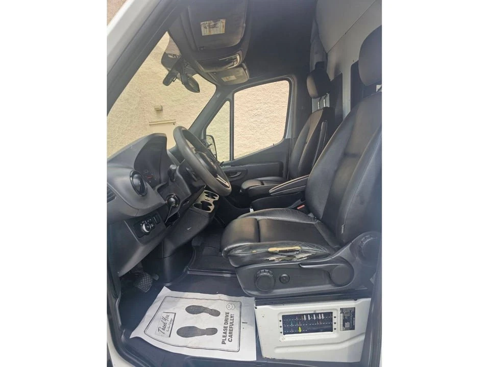 2019 Mercedes-Benz VS30 Sprinter - Image 10 of 14
