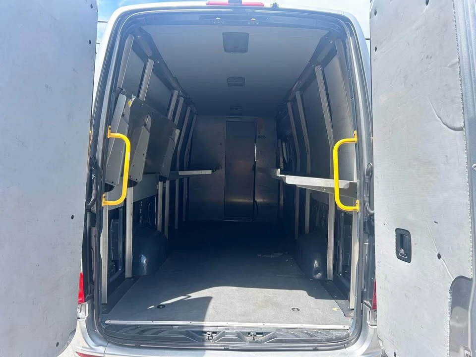 2019 Mercedes-Benz VS30 Sprinter - Image 7 of 7