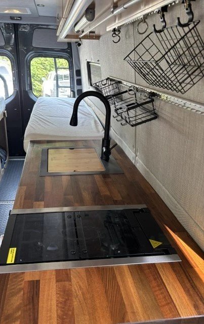 2019 Mercedes-Benz VS30 Sprinter - Image 8 of 9