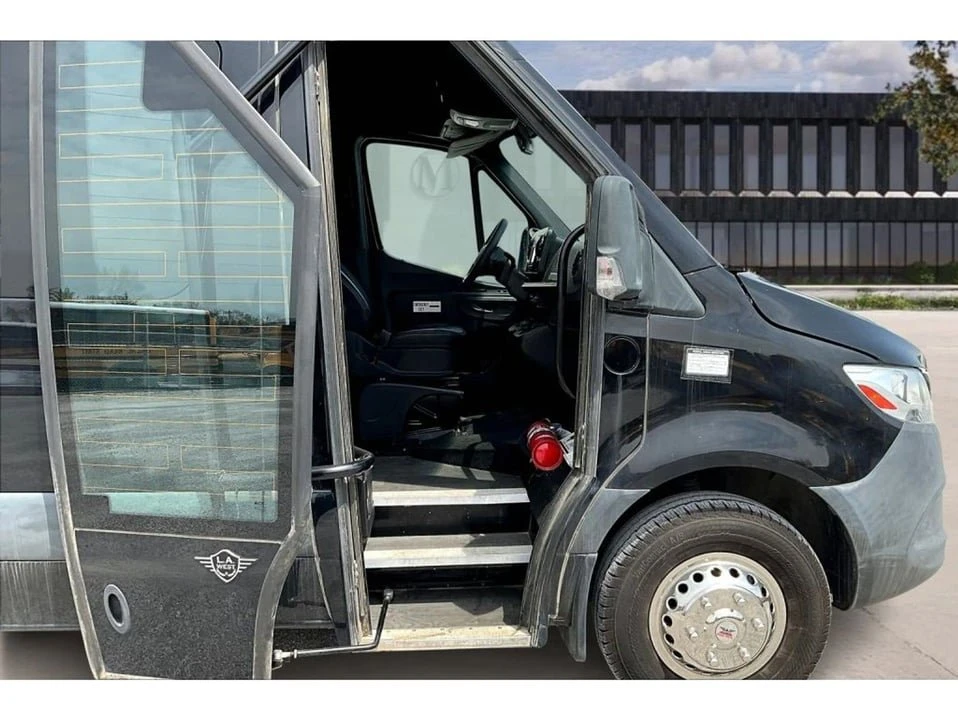 2019 Mercedes-Benz VS30 Sprinter - Image 7 of 17