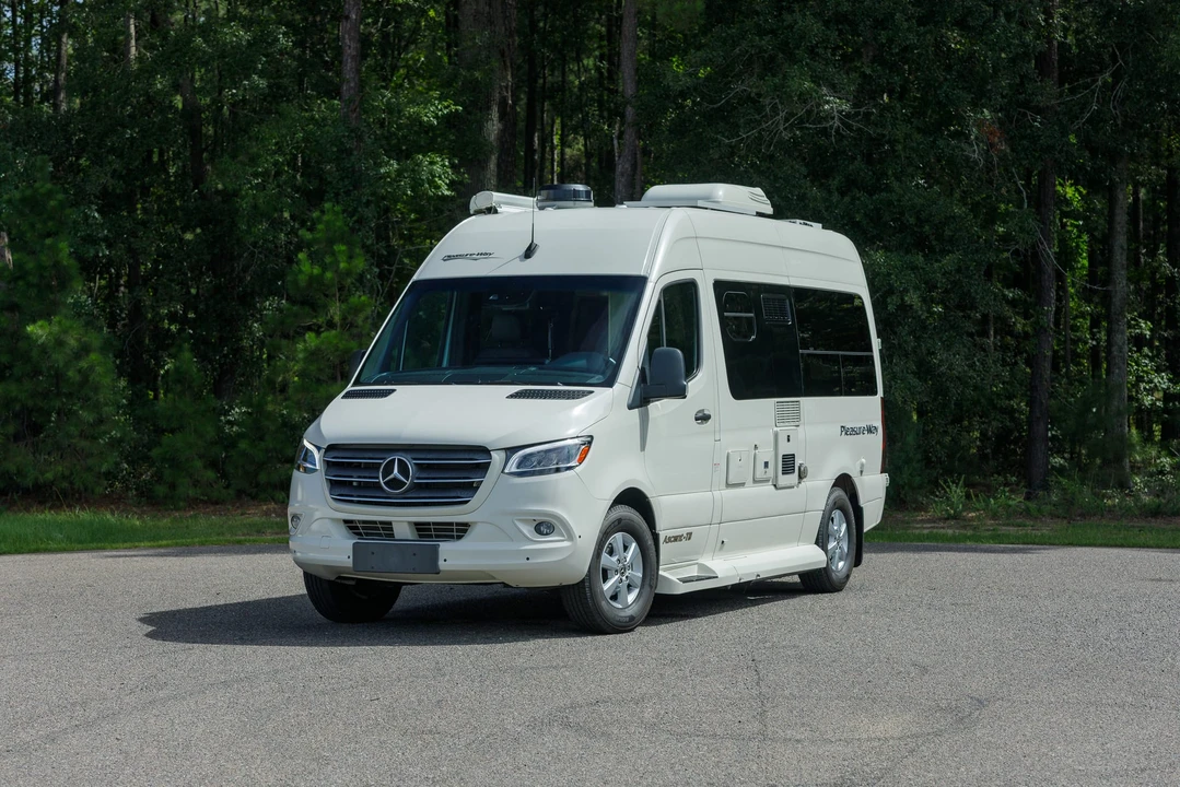 2019 Mercedes-Benz VS30 Sprinter - Image 3 of 31
