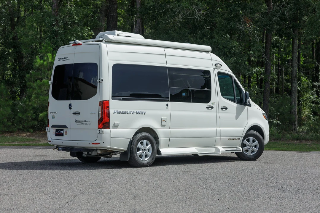 2019 Mercedes-Benz VS30 Sprinter - Image 16 of 31