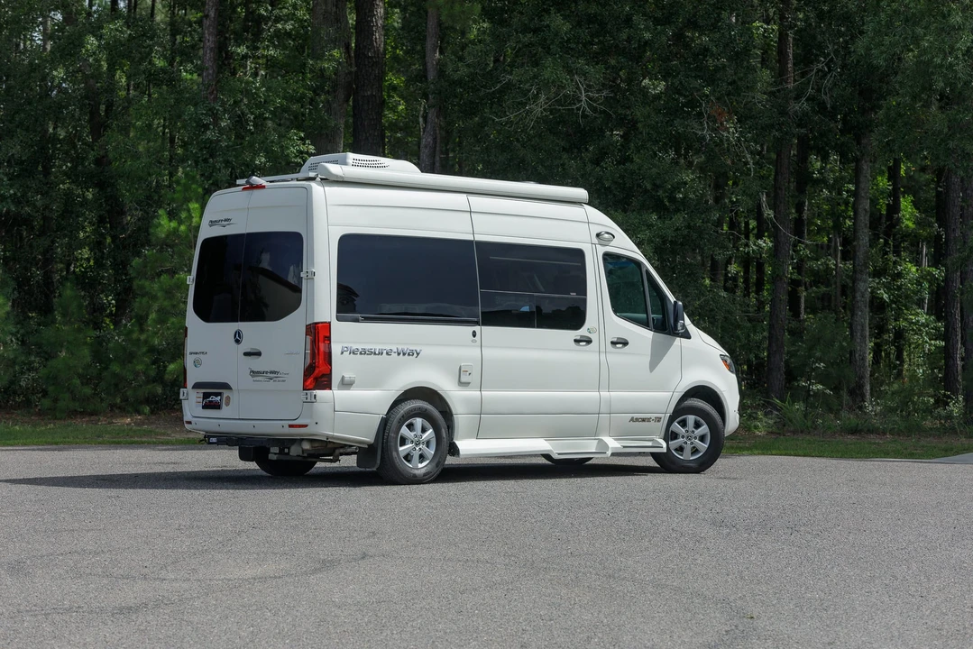2019 Mercedes-Benz VS30 Sprinter - Image 15 of 31
