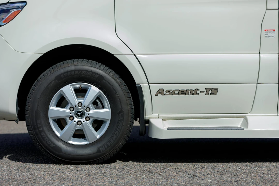 2019 Mercedes-Benz VS30 Sprinter - Image 25 of 31