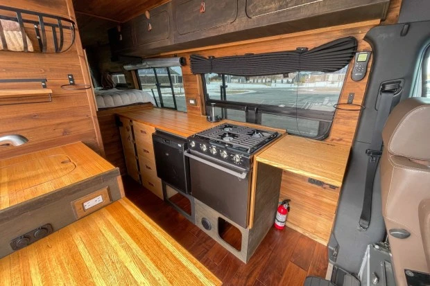 2019 Mercedes-Benz VS30 Sprinter - Image 4 of 9