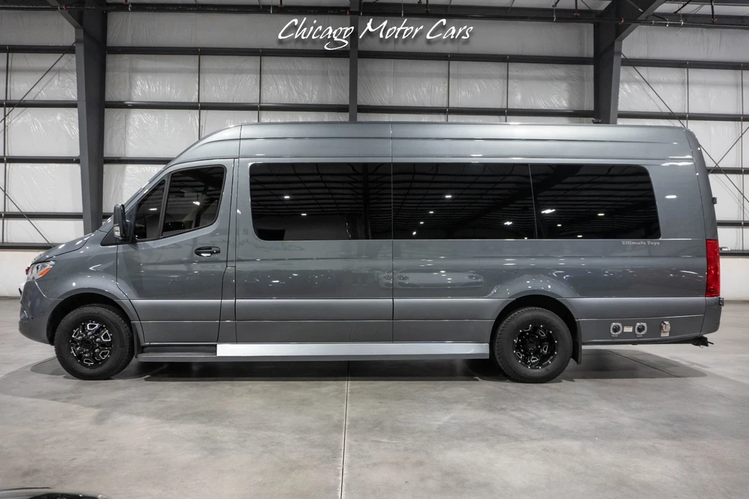 2019 Mercedes-Benz VS30 Sprinter - Image 2 of 21