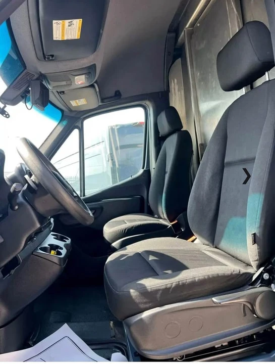 2019 Mercedes-Benz VS30 Sprinter - Image 9 of 10