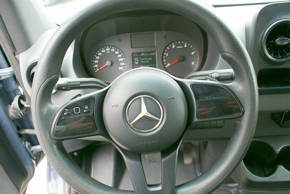 2019 Mercedes-Benz VS30 Sprinter - Image 5 of 20