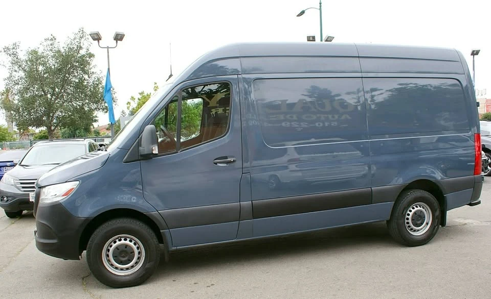 2019 Mercedes-Benz VS30 Sprinter - Image 8 of 20