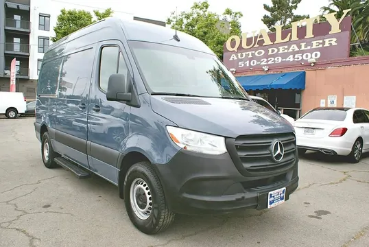 2019 Mercedes-Benz Sprinter Van 2500 High Roof V6 144 RWD