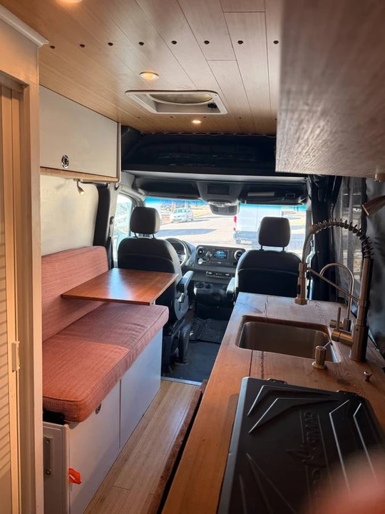 2019 Mercedes-Benz VS30 Sprinter - Image 10 of 22