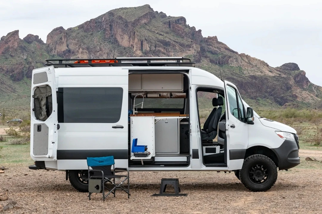 2019 Mercedes-Benz VS30 Sprinter - Image 3 of 21