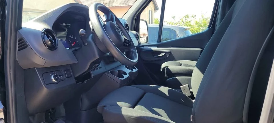 2019 Mercedes-Benz VS30 Sprinter - Image 4 of 9