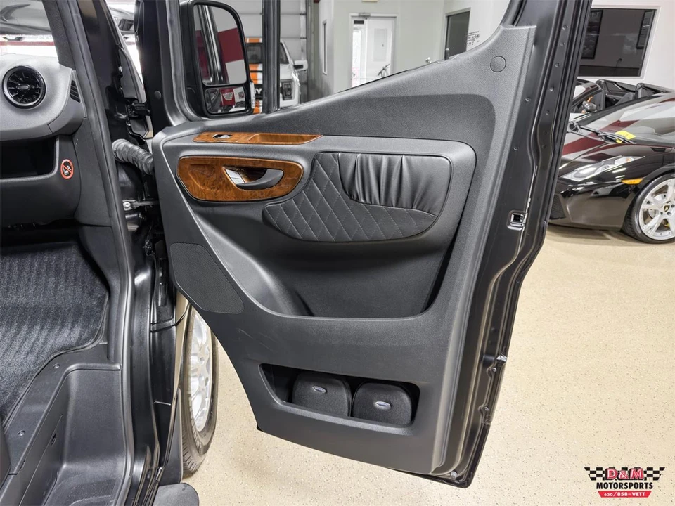 2019 Mercedes-Benz VS30 Sprinter - Image 31 of 31