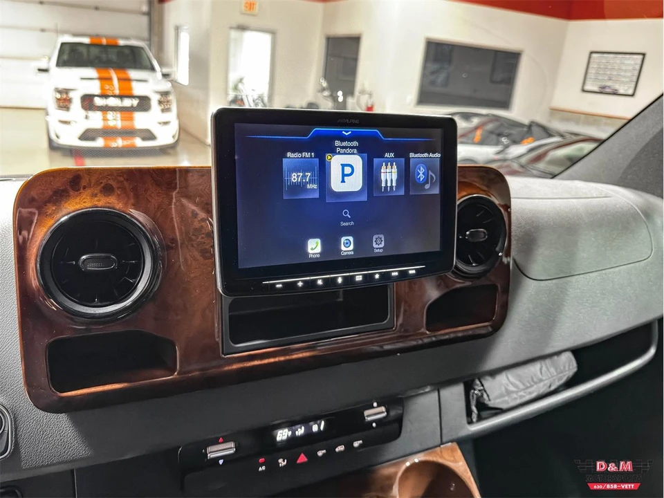 2019 Mercedes-Benz VS30 Sprinter - Image 16 of 31