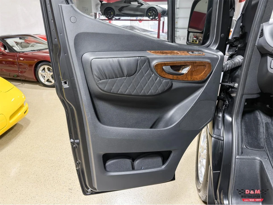 2019 Mercedes-Benz VS30 Sprinter - Image 30 of 31