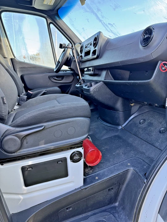 2019 Mercedes-Benz VS30 Sprinter - Image 19 of 21