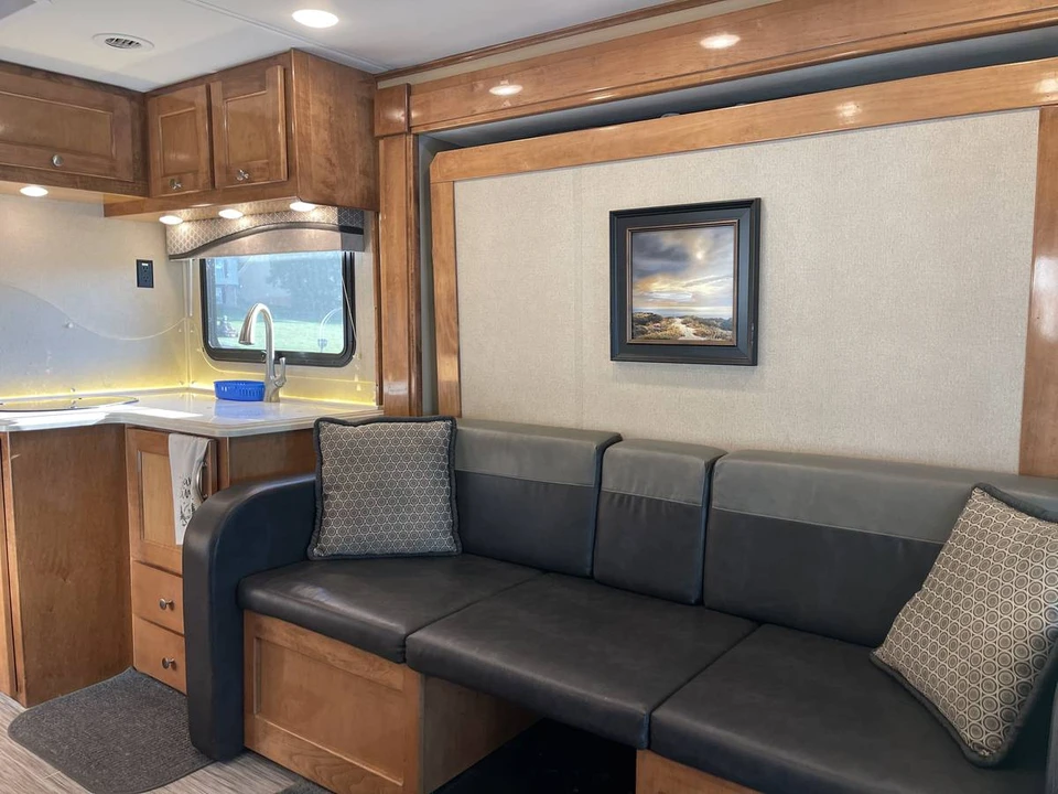 2019 Mercedes-Benz VS30 Sprinter - Image 6 of 10